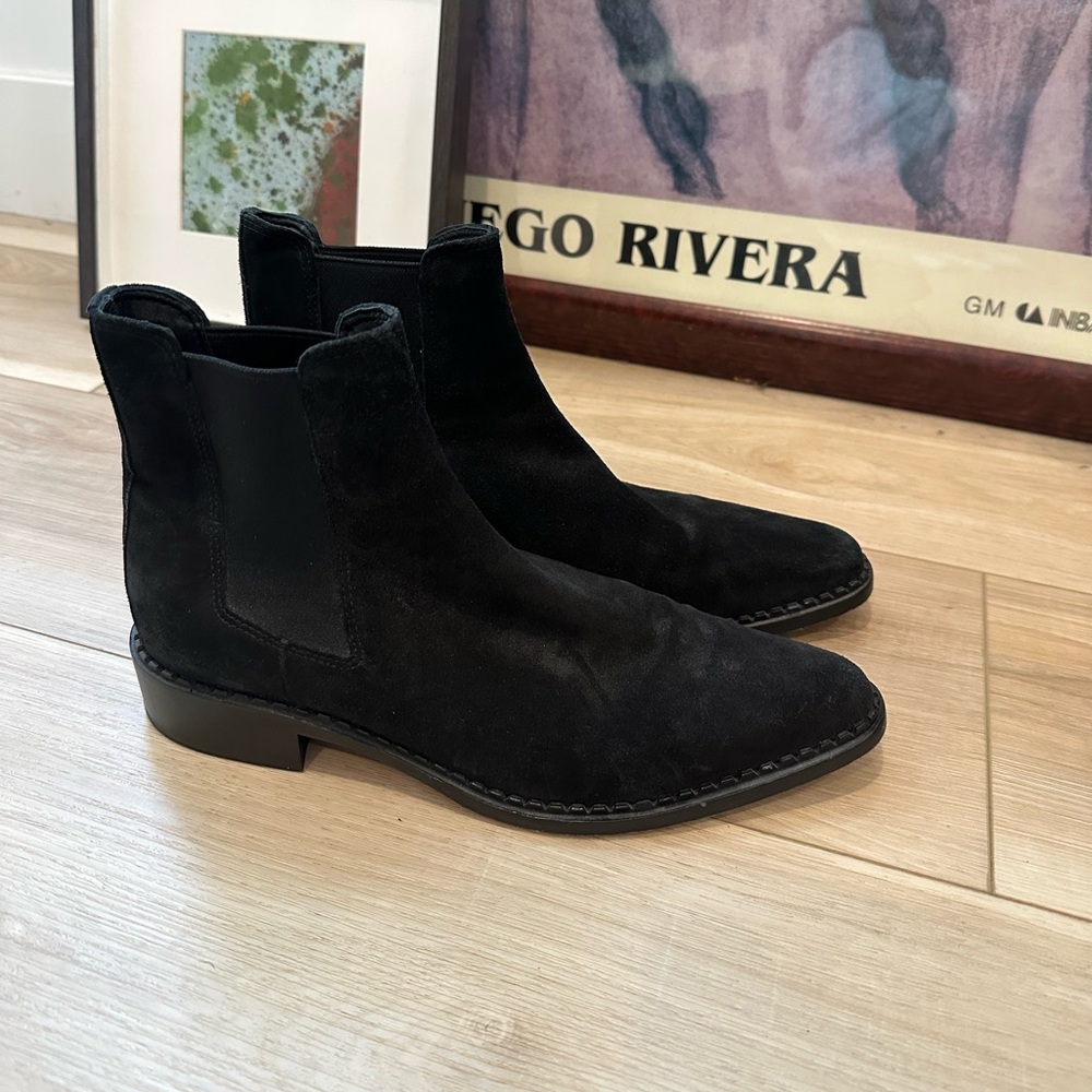 Black Vince leather Mens Chelsea boots 7.5
